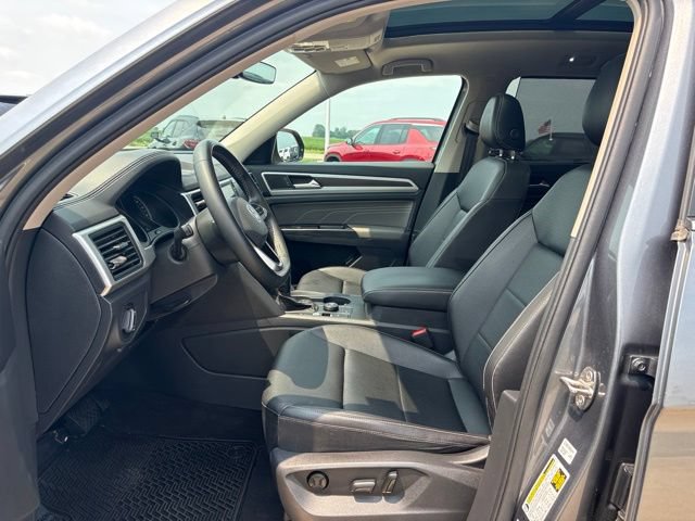 Used 2021 Volkswagen Atlas SE w/ Panoramic Sunroof Package AWD/4WD image 10