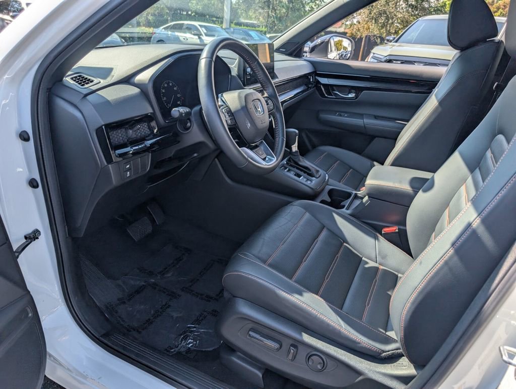 Used 2023 Honda CR-V Sport Touring image 8