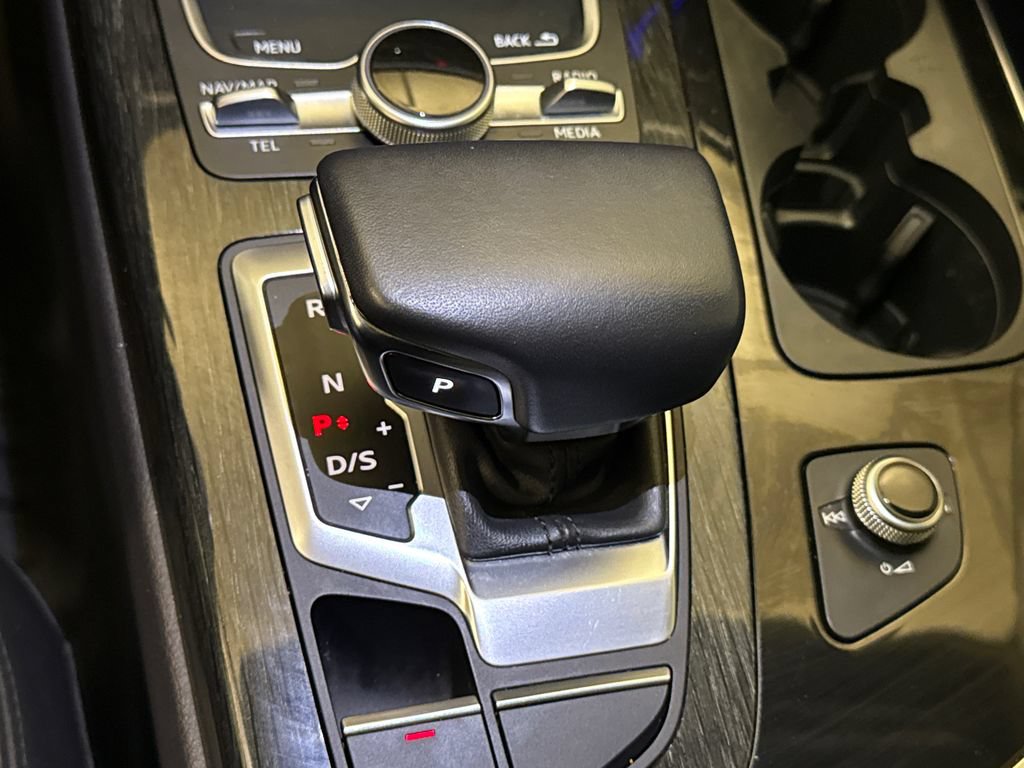 Used 2019 Audi Q7 3.0T Premium Plus w/ Premium Plus Package AWD/4WD image 30