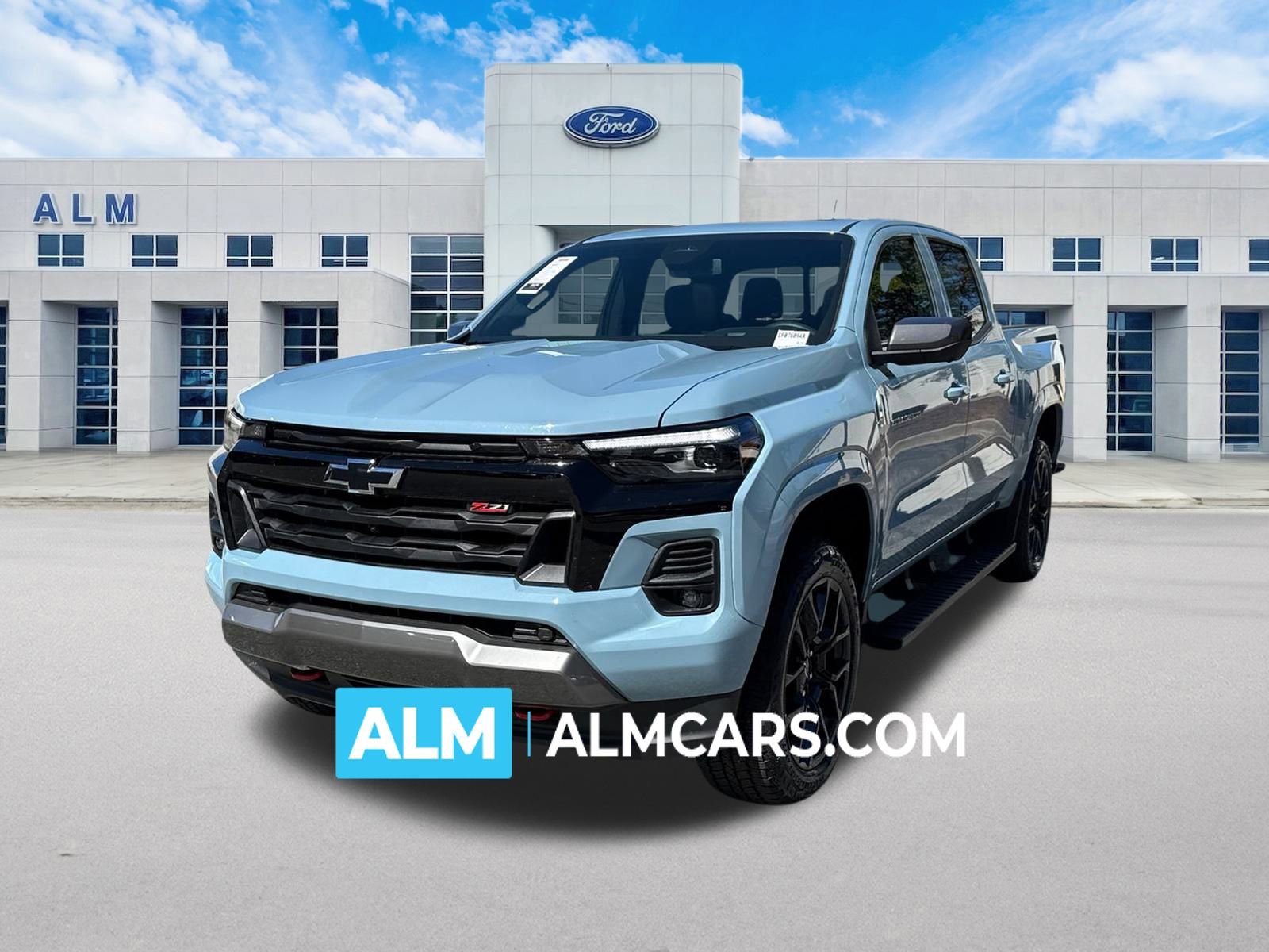 Used 2025 Chevrolet Colorado Z71 w/ Technology Package