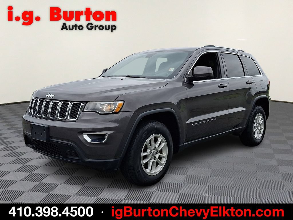 Used 2019 Jeep Grand Cherokee Laredo AWD/4WD image 3