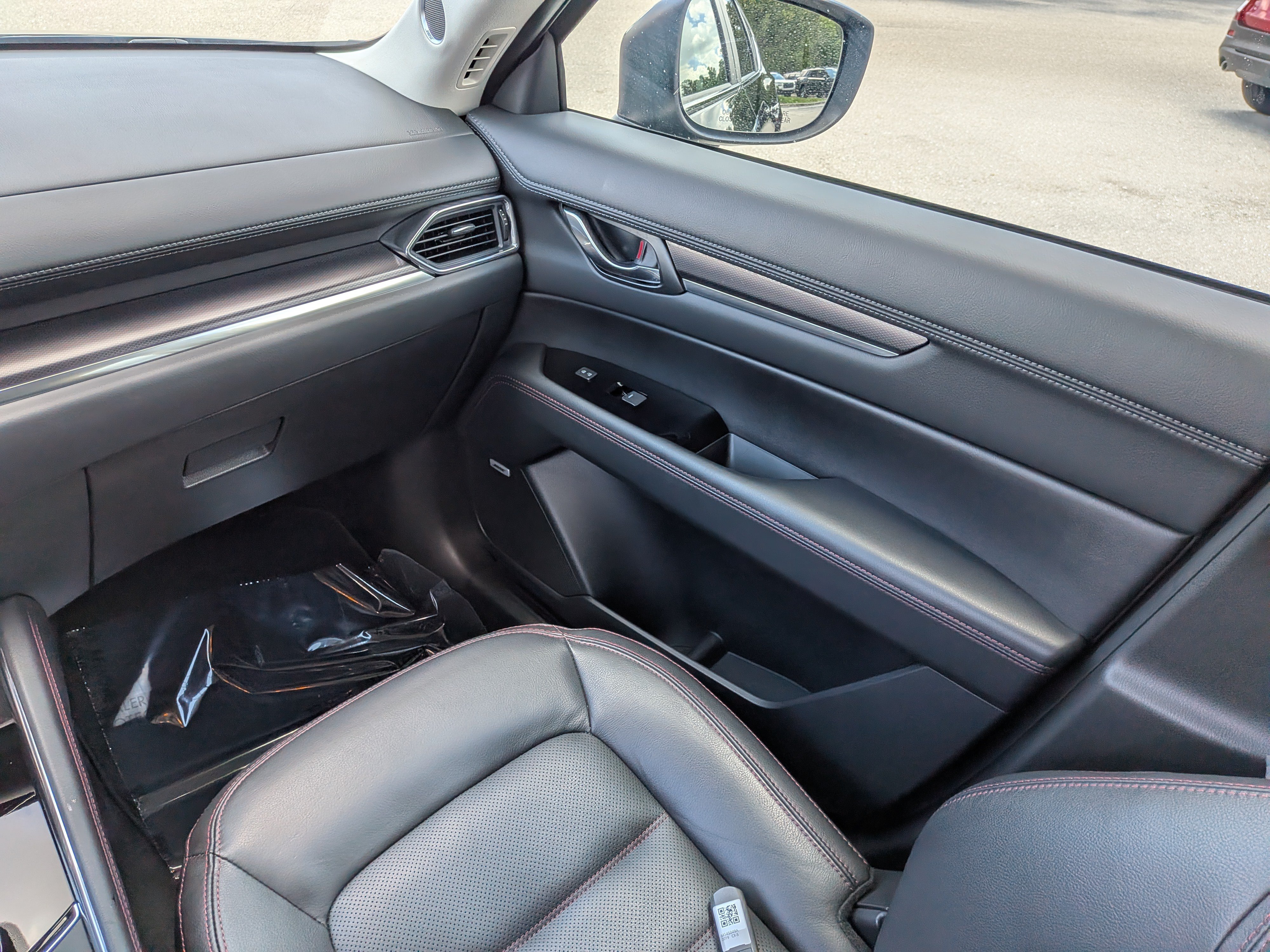Certified 2025 MAZDA CX-5 Carbon Edition AWD/4WD image 18