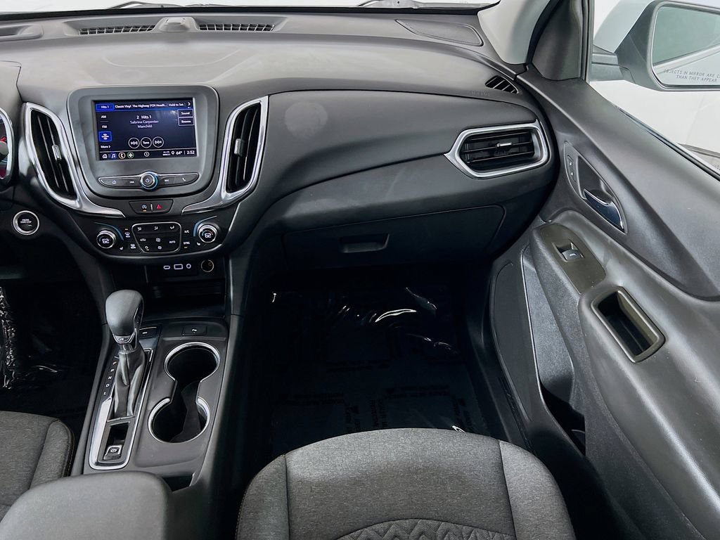 Used 2023 Chevrolet Equinox LT w/ Driver Convenience Package AWD/4WD image 23