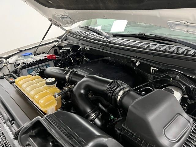 Used 2018 Ford Expedition Max XLT w/ Equipment Group 202A AWD/4WD image 64