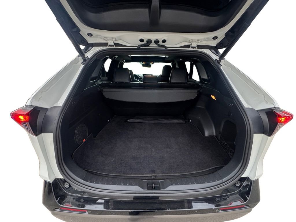 Used 2020 Toyota RAV4 XSE image 19