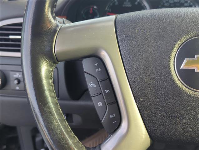 Used 2013 Chevrolet Avalanche LTZ image 12