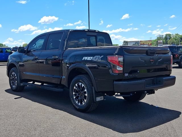 Used 2021 Nissan Titan PRO-4X w/ Pro-4x Convenience Package AWD/4WD image 7