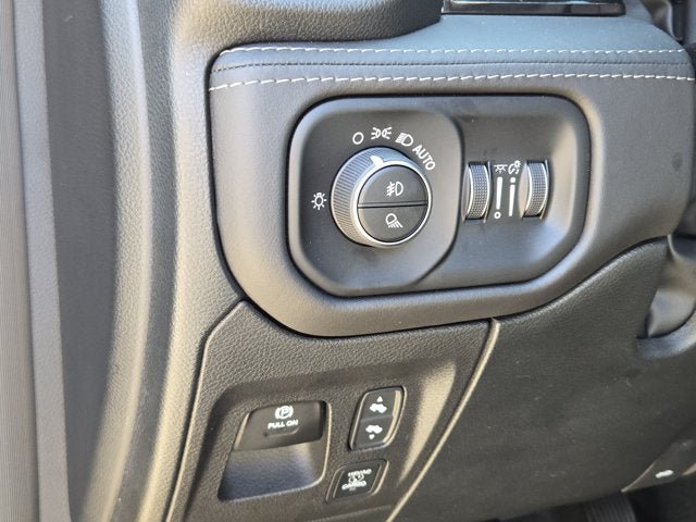 Used 2026 RAM 1500 Limited AWD/4WD image 24