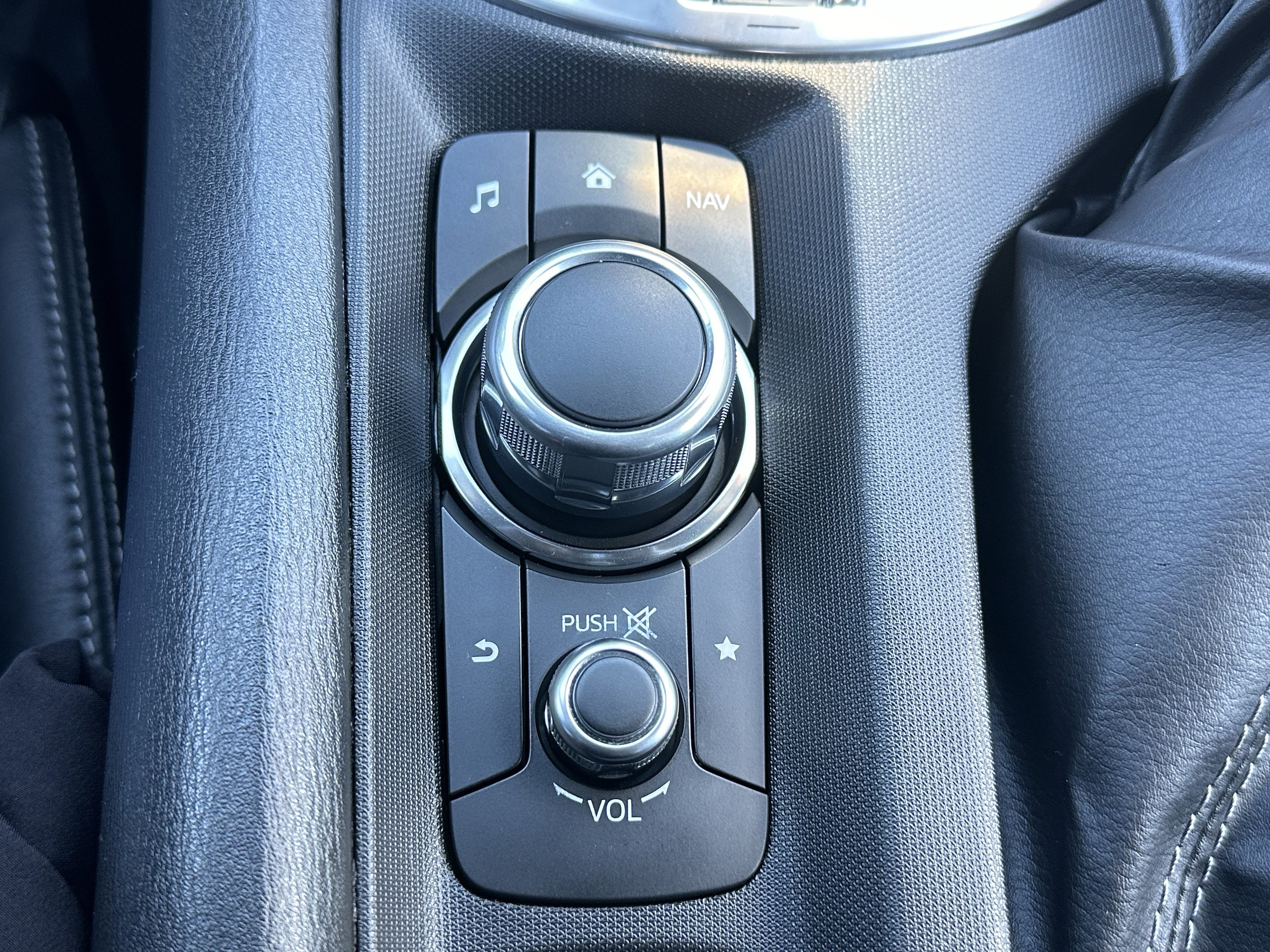 Used 2023 MAZDA MX-5 Miata Grand Touring image 27