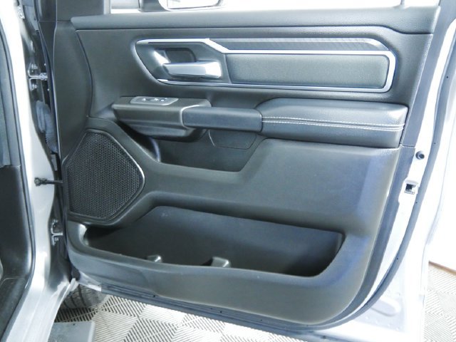 Used 2025 RAM 1500 Big Horn AWD/4WD image 12