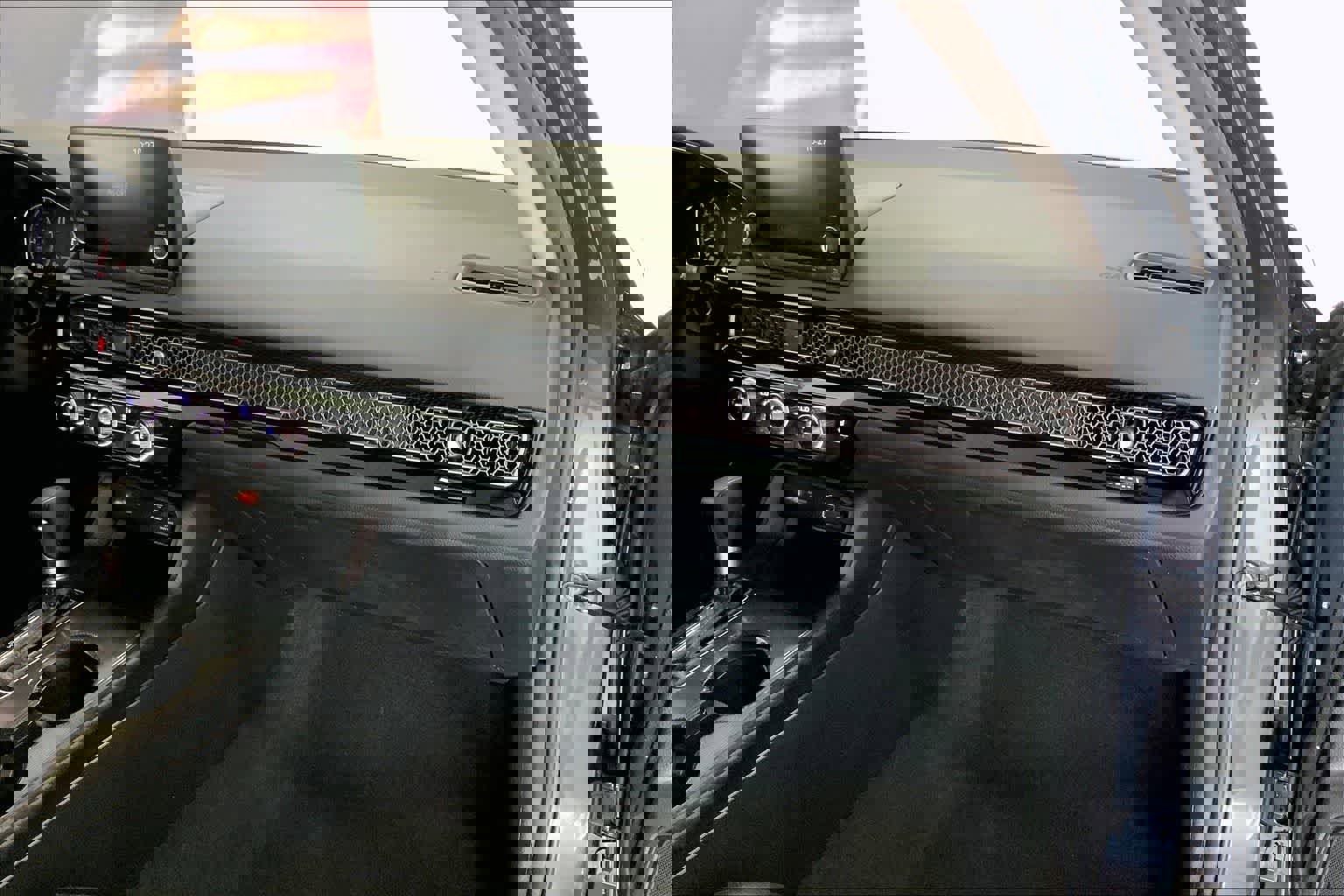 Used 2024 Honda Civic EX-L image 19