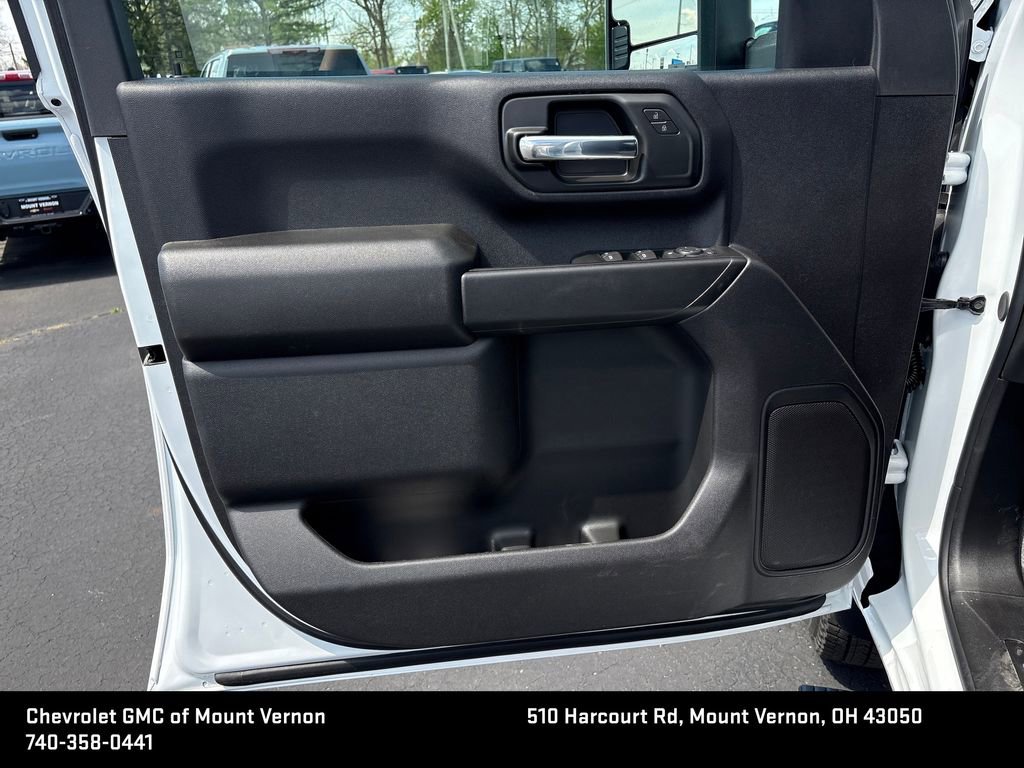 New 2026 GMC Sierra 3500 Pro AWD/4WD image 12