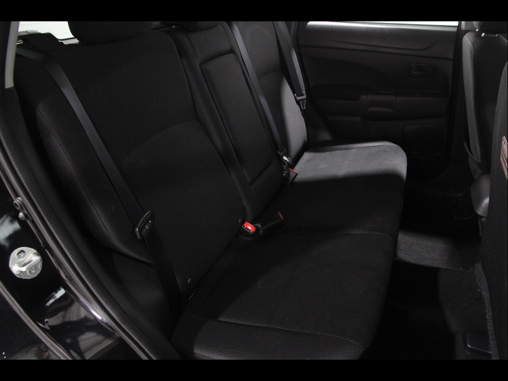 Used 2014 Mitsubishi Outlander Sport ES image 13