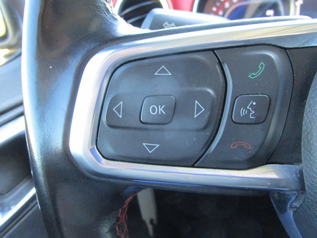 Used 2022 Jeep Wrangler Unlimited Rubicon w/ LED Lighting Group image 32