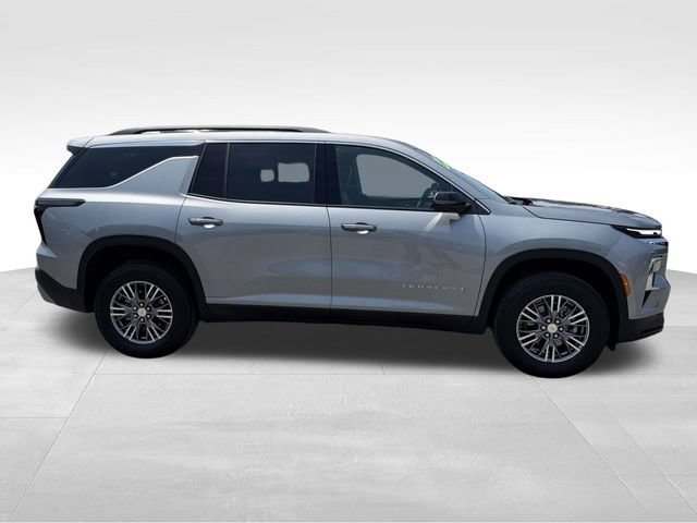 Certified 2025 Chevrolet Traverse LT w/ Driver Confidence Package FWD image 25