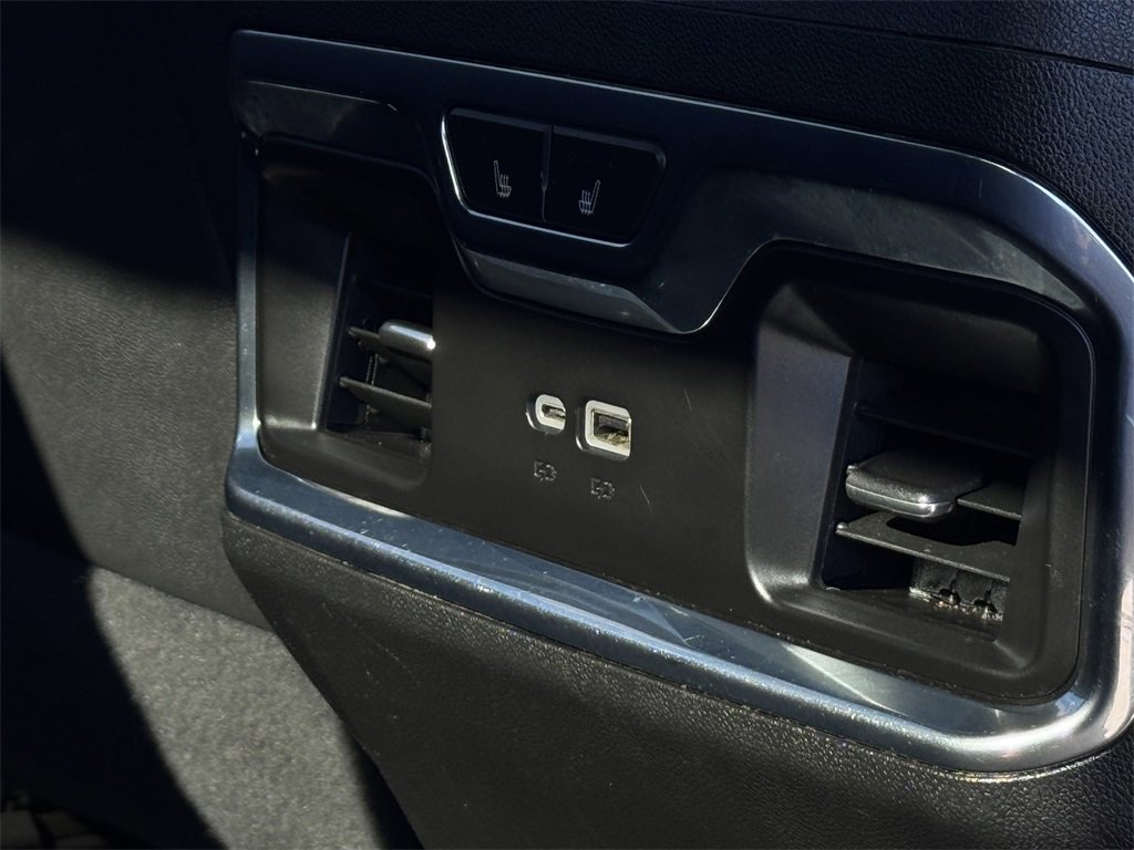 Used 2024 Chevrolet Silverado 2500 LTZ w/ LTZ Plus Package image 33