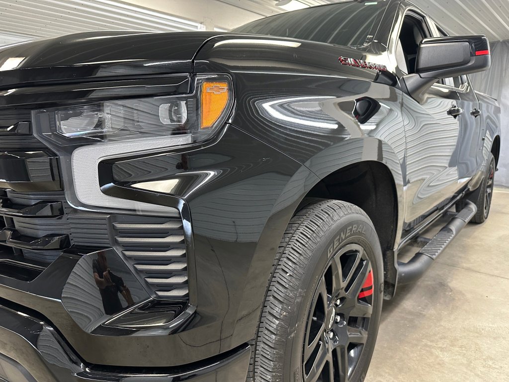 Certified 2022 Chevrolet Silverado 1500 RST w/ Redline Edition image 34