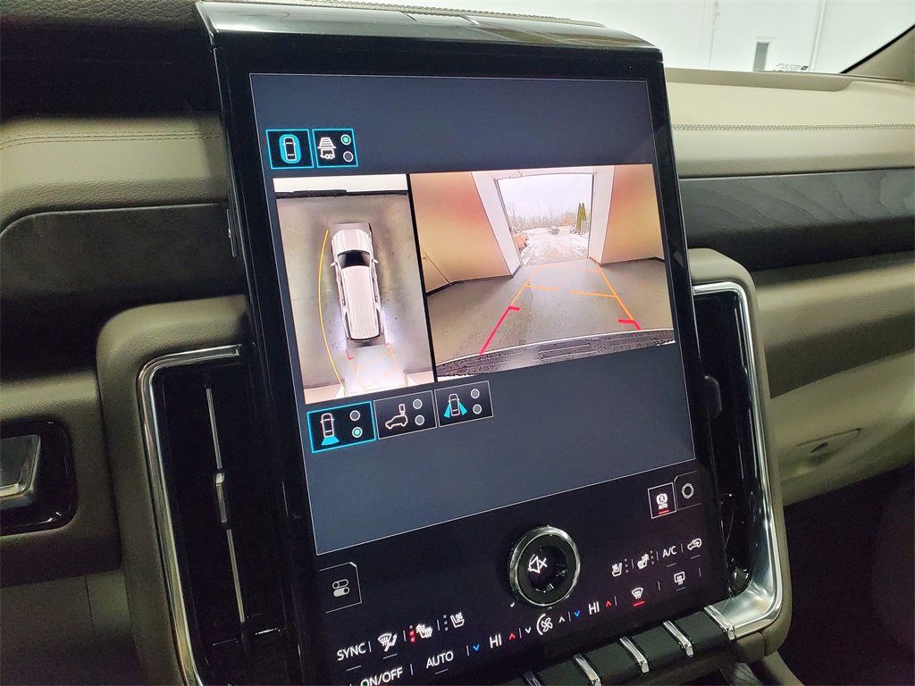 New 2026 GMC Yukon XL Denali w/ LPO, Floor Liner Package image 24