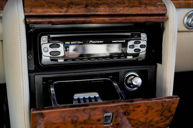 Used 1996 Rolls-Royce Silver Dawn image 31