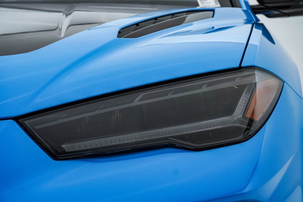 Used 2024 Lamborghini Urus Performante AWD/4WD image 8
