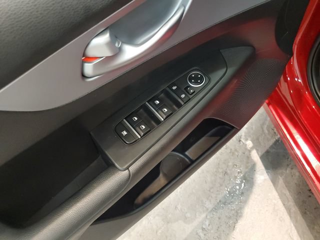 Used 2023 Kia Forte LXS w/ LXS Technology Package FWD image 13