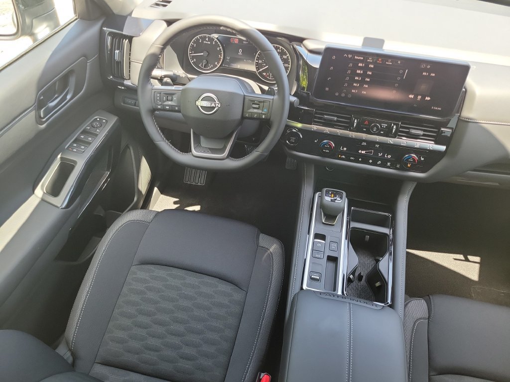 New 2026 Nissan Pathfinder SV w/ Cargo Package FWD image 19