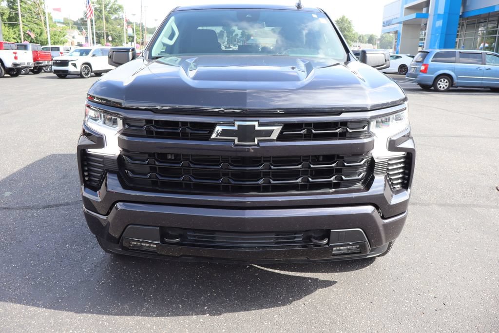 Used 2023 Chevrolet Silverado 1500 RST AWD/4WD image 24