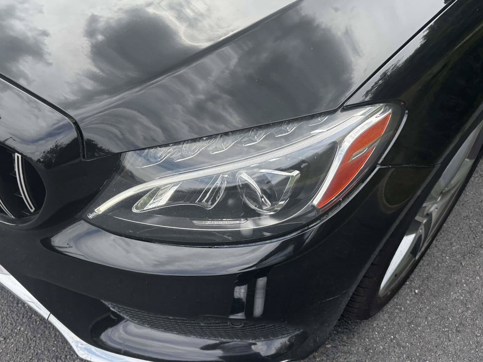 Used 2015 Mercedes-Benz C 300 4MATIC Sedan image 9