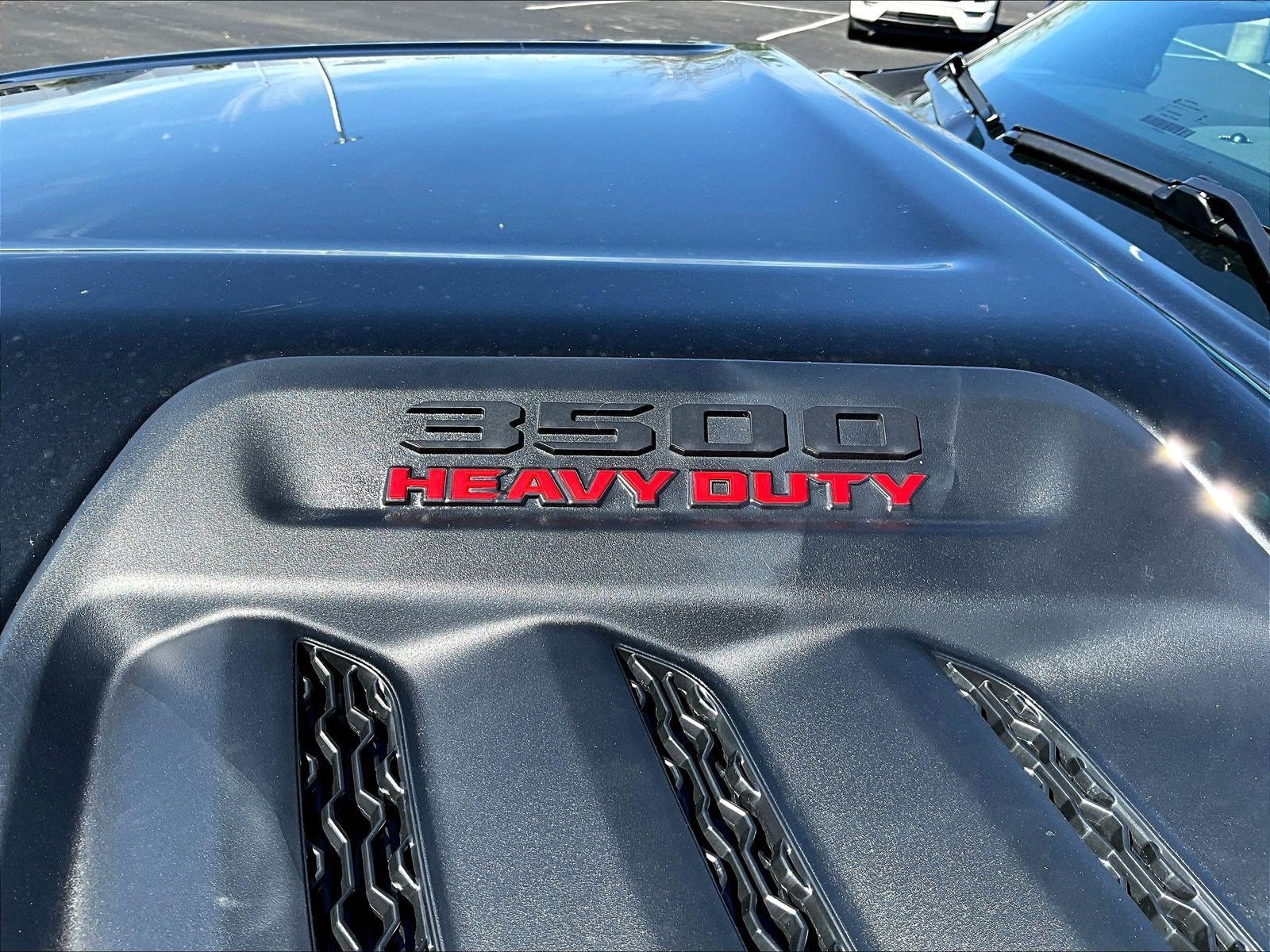 New 2027 RAM 3500 Laramie AWD/4WD image 8