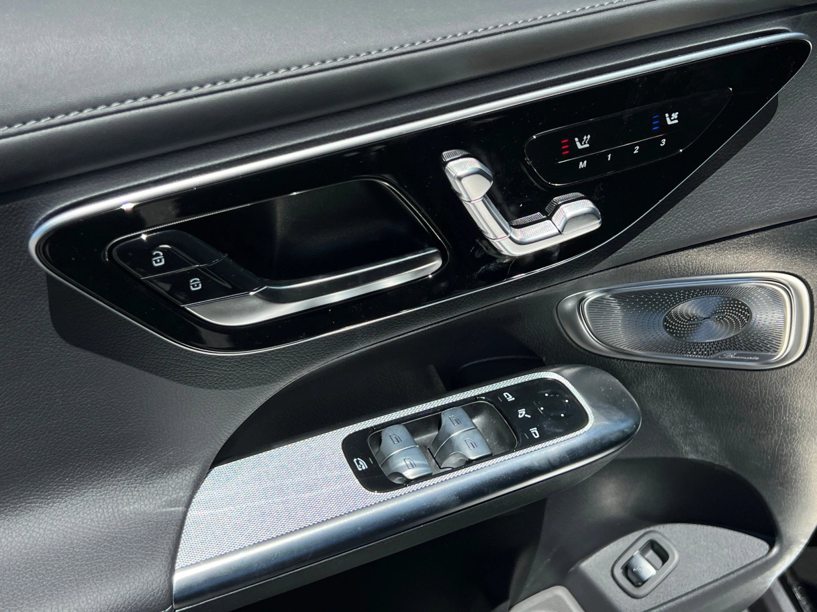 New 2026 Mercedes-Benz GLC 300 4MATIC image 10