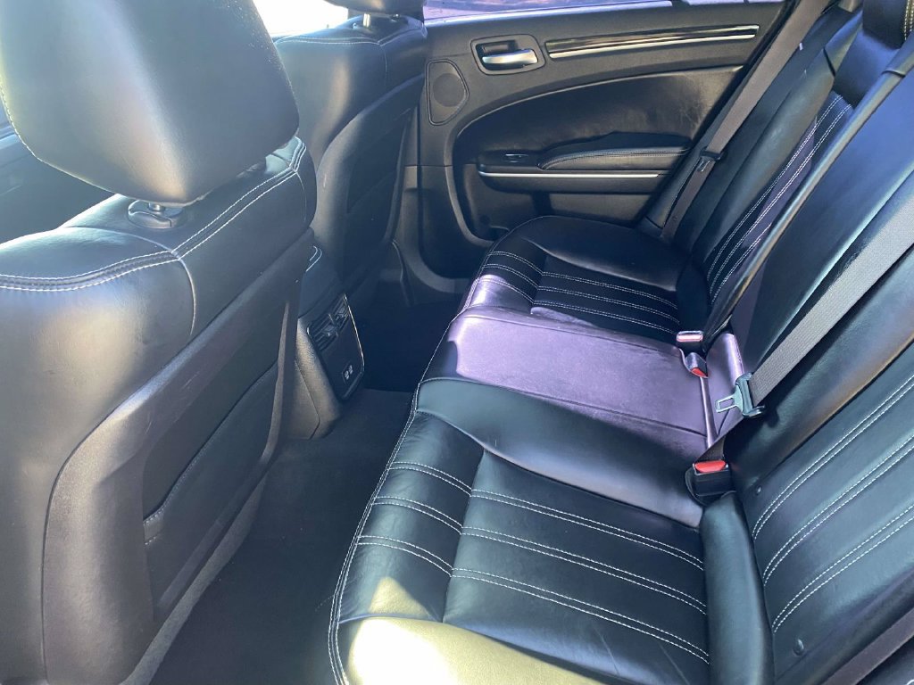 Certified 2023 Chrysler 300 S RWD image 14