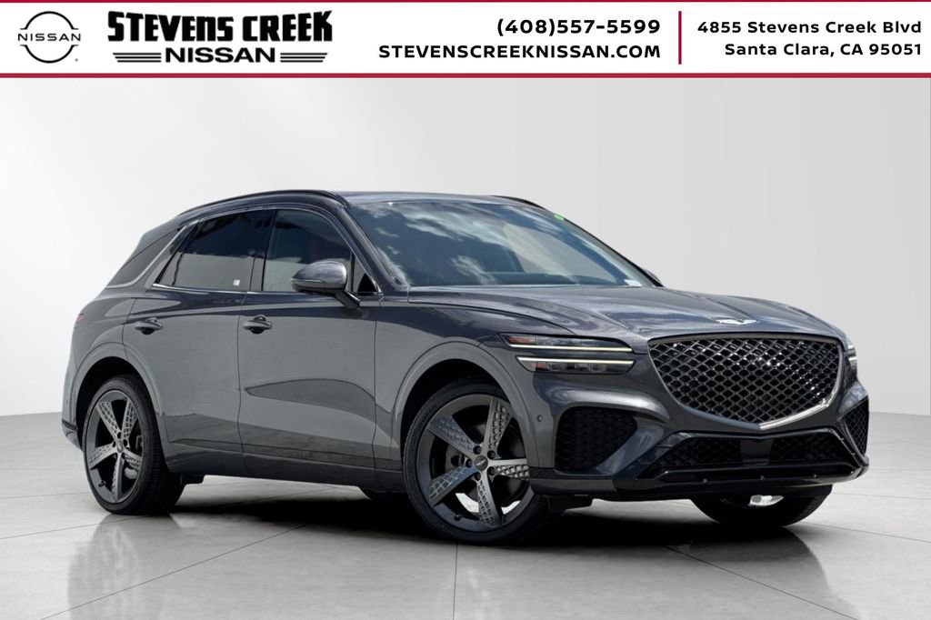 Used 2022 Genesis GV70 2.5T w/ Sport Prestige Package