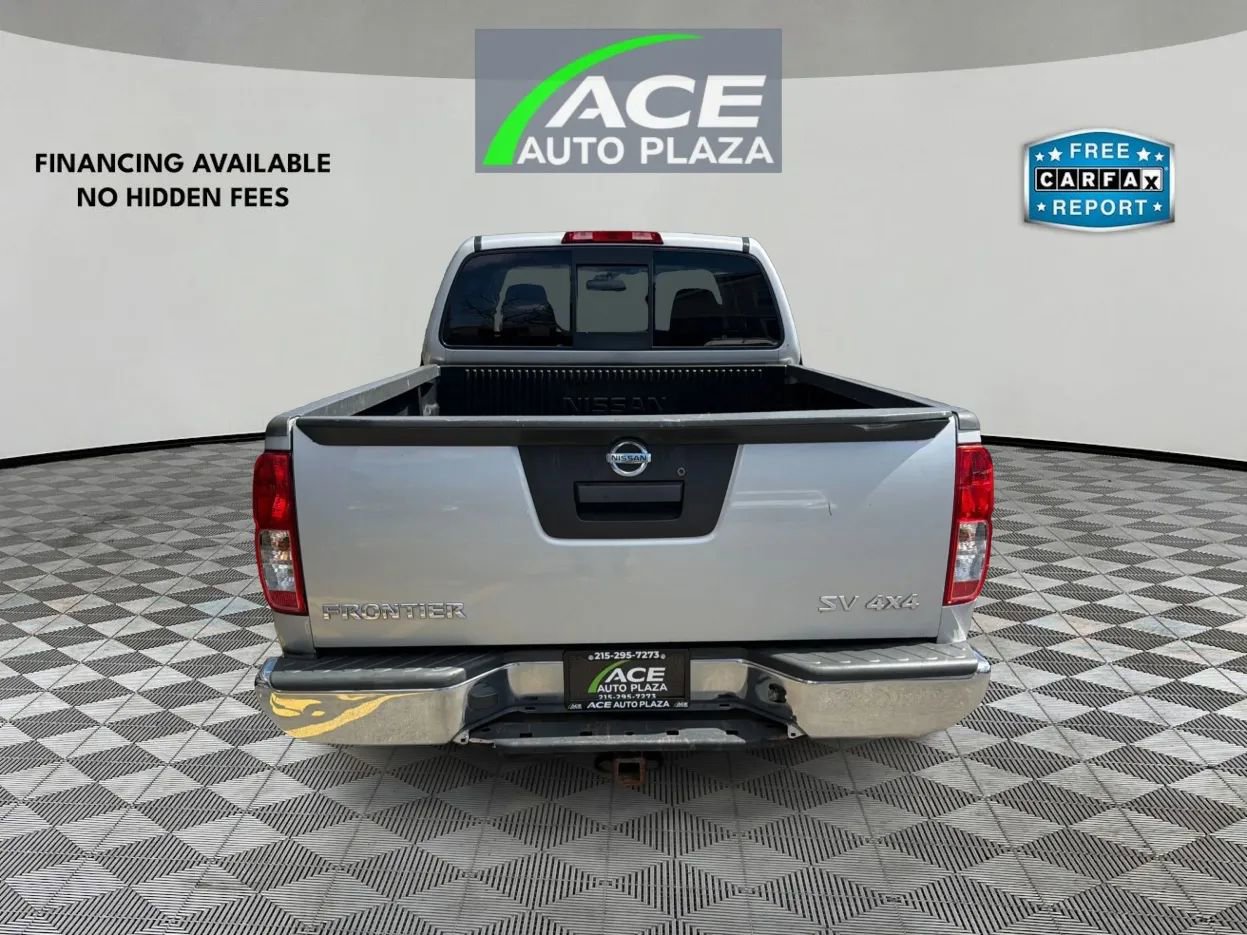 Used 2013 Nissan Frontier SV image 6