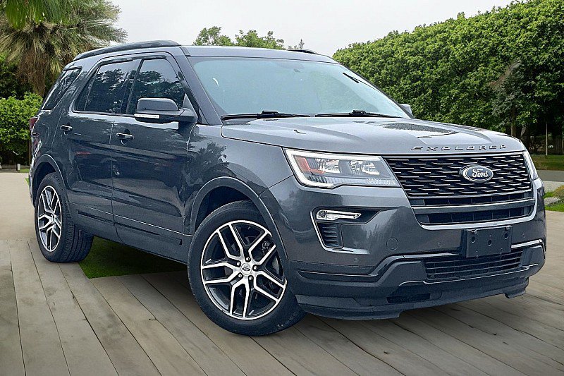 Used 2018 Ford Explorer Sport AWD/4WD image 9