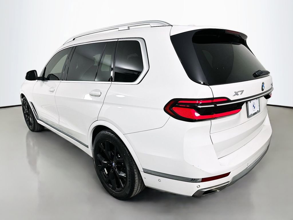 Used 2023 BMW X7 xDrive40i w/ Premium Package image 7