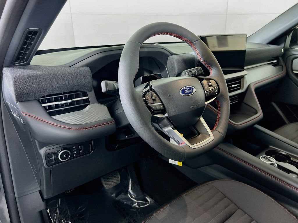 New 2026 Ford Explorer ST-Line w/ ST-Line Street Pack AWD/4WD image 3