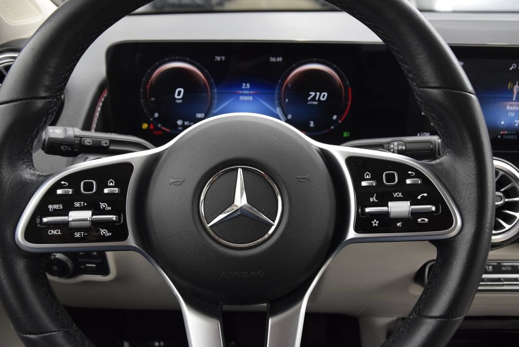 Certified 2022 Mercedes-Benz GLB 250 4MATIC image 22