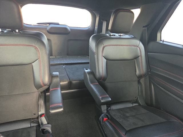 Used 2022 Ford Explorer ST-Line w/ Class IV Trailer Tow Package AWD/4WD image 42