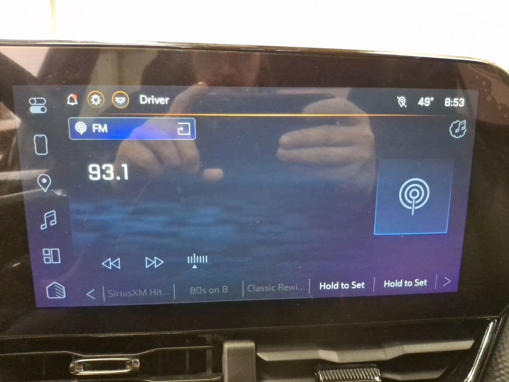 Used 2025 Chevrolet Equinox RS w/ Safety and Technology Package image 22