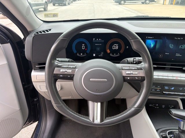 Used 2025 Hyundai Kona SEL AWD/4WD image 21