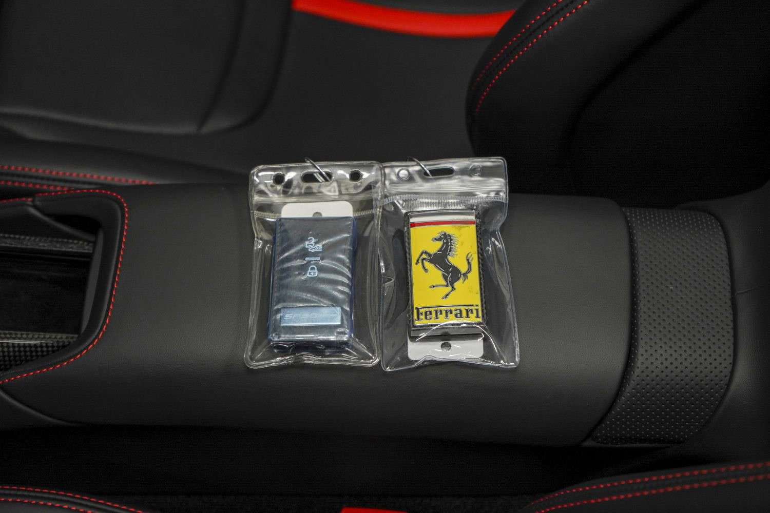 Used 2022 Ferrari SF90 Spider image 56