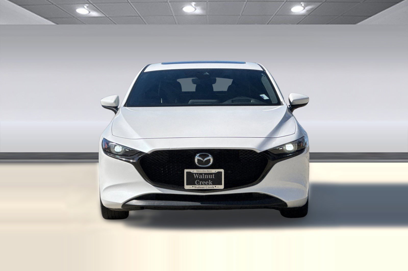 Used 2019 MAZDA MAZDA3 AWD Hatchback w/ Premium Pkg image 5