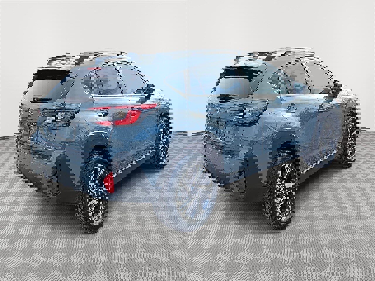 Used 2025 Subaru Crosstrek 2.0i Premium image 5