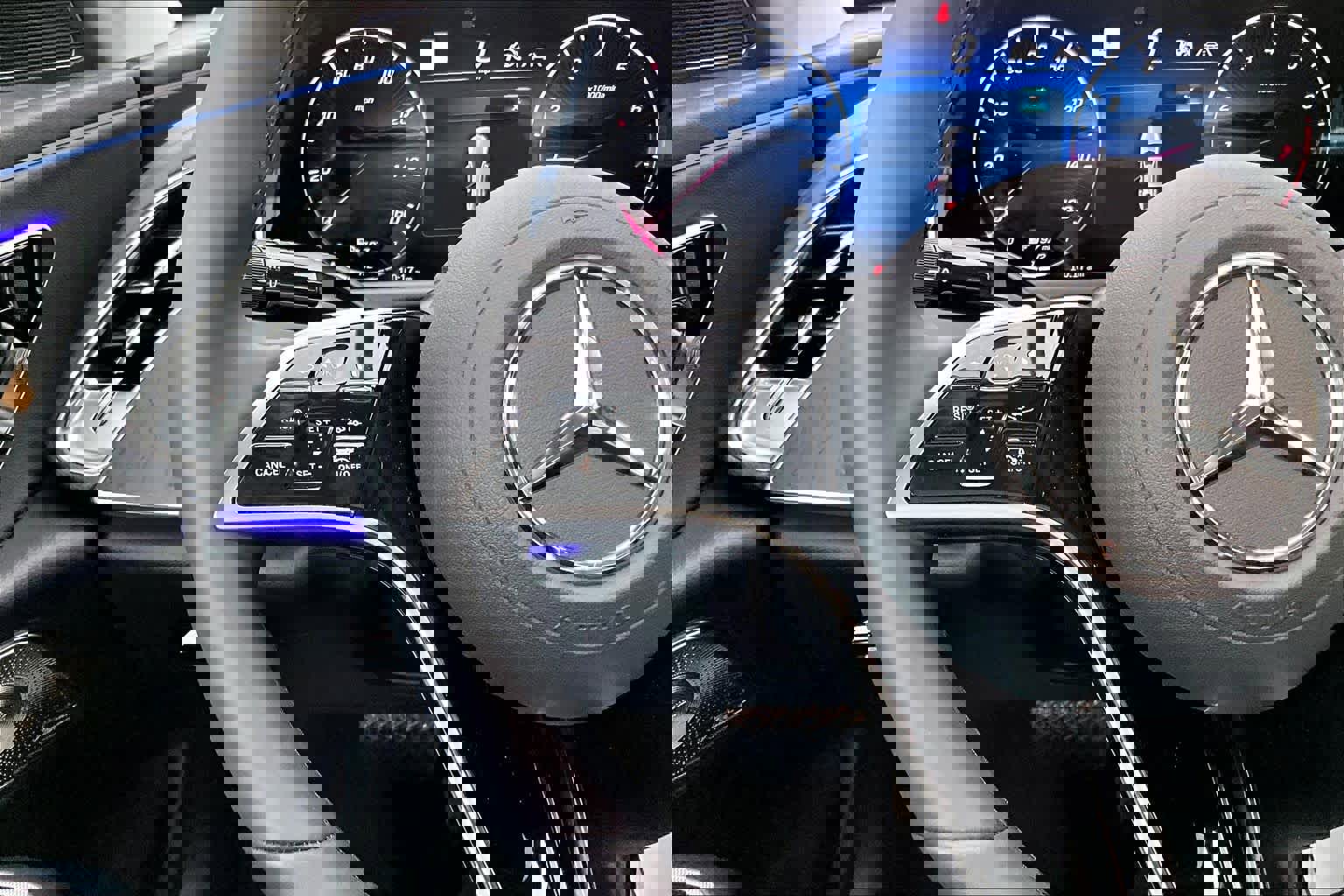 Certified 2025 Mercedes-Benz E 350 4MATIC Sedan image 23