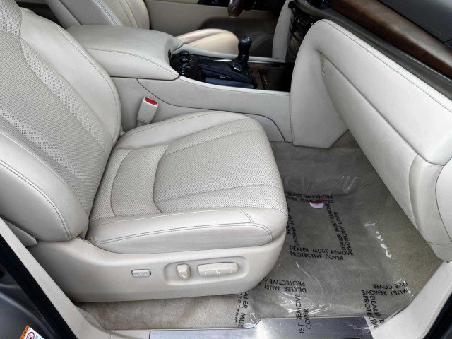 Used 2019 Lexus LX 570 4WD image 57