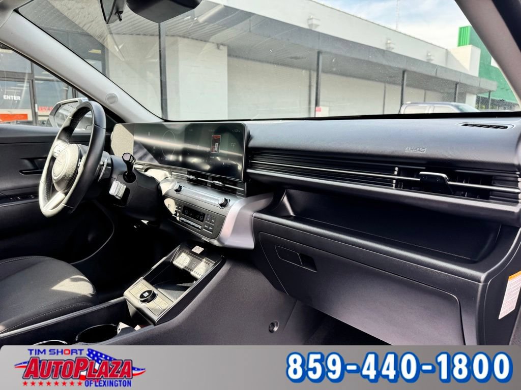 Used 2024 Hyundai Kona SEL FWD image 45
