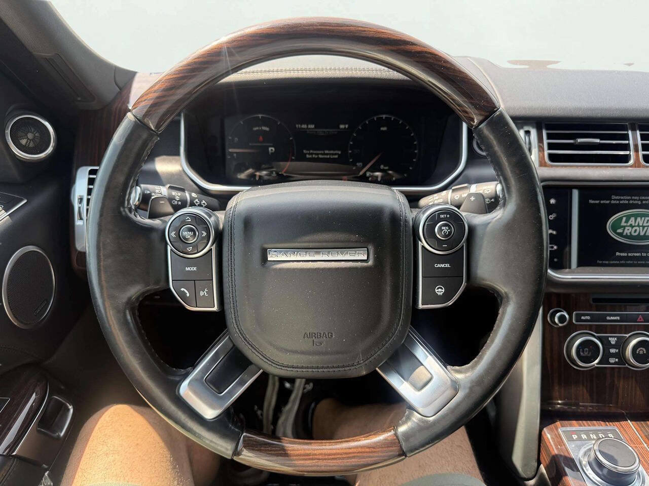 Used 2016 Land Rover Range Rover Supercharged AWD/4WD image 16
