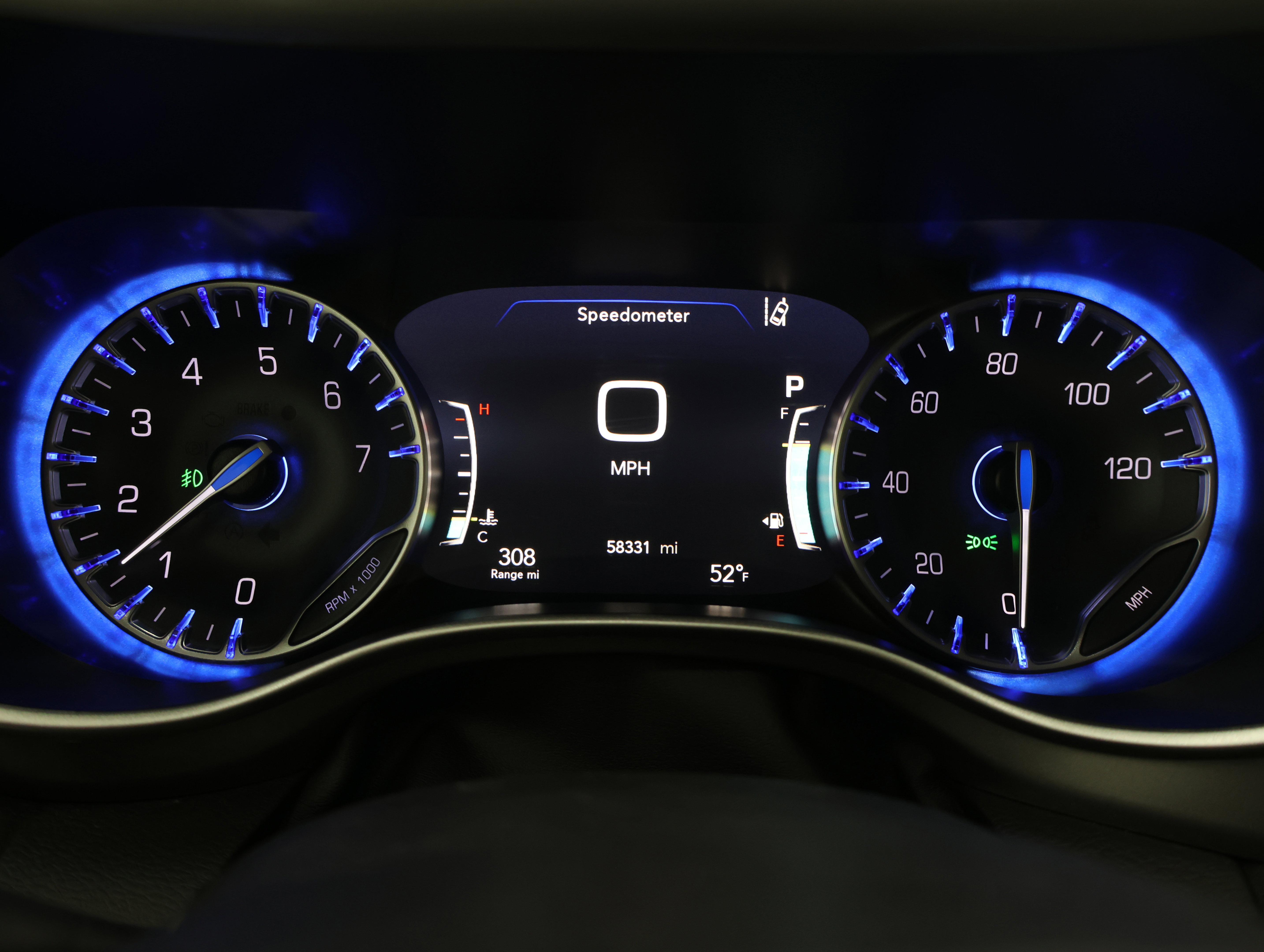 Used 2024 Chrysler Pacifica Touring-L image 10