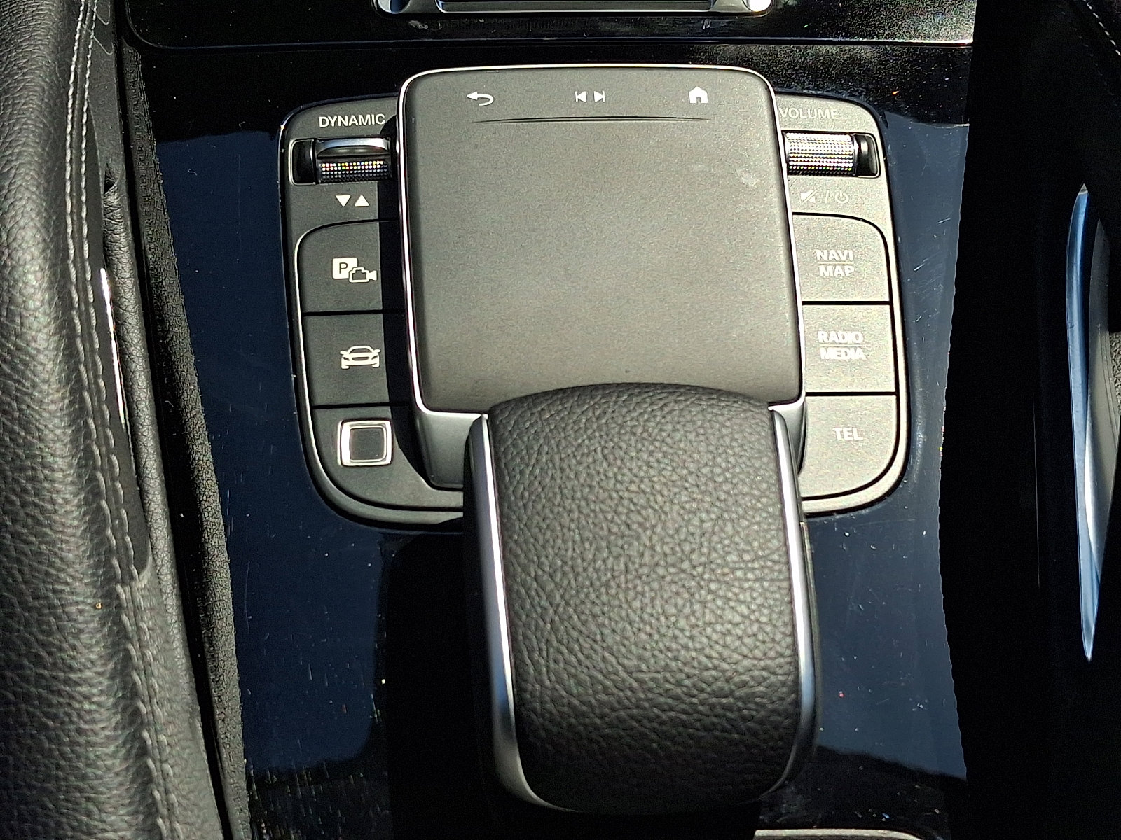 Certified 2025 Mercedes-Benz GLE 450 4MATIC image 27