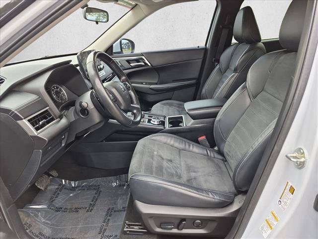 Used 2022 Mitsubishi Outlander SE AWD/4WD image 15